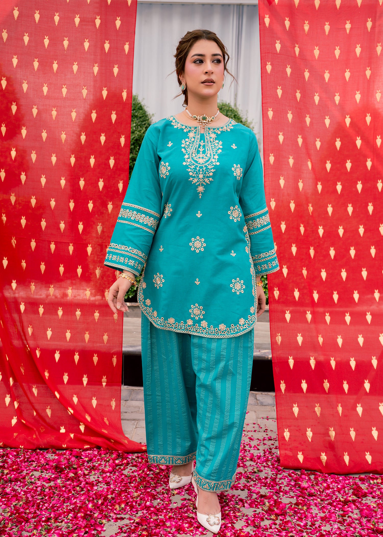 Zehra Teal – Embroidered Premium Lawn Two-Piece