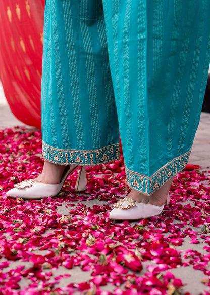 Zehra Teal – Embroidered Premium Lawn Two-Piece