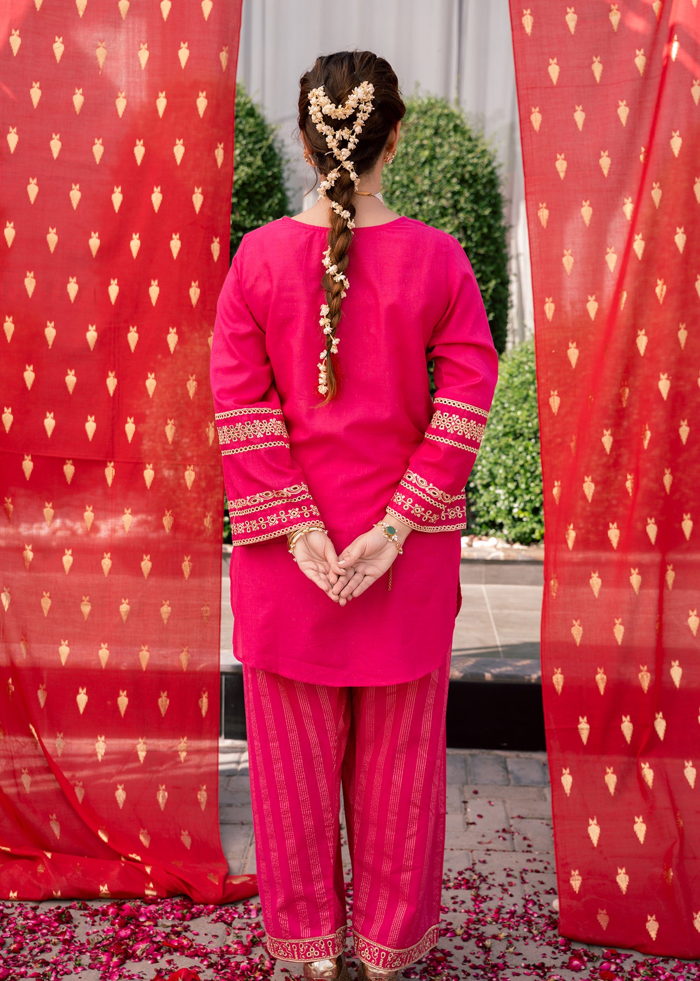 Rani Aura – Embroidered Premium Lawn Two-Piece