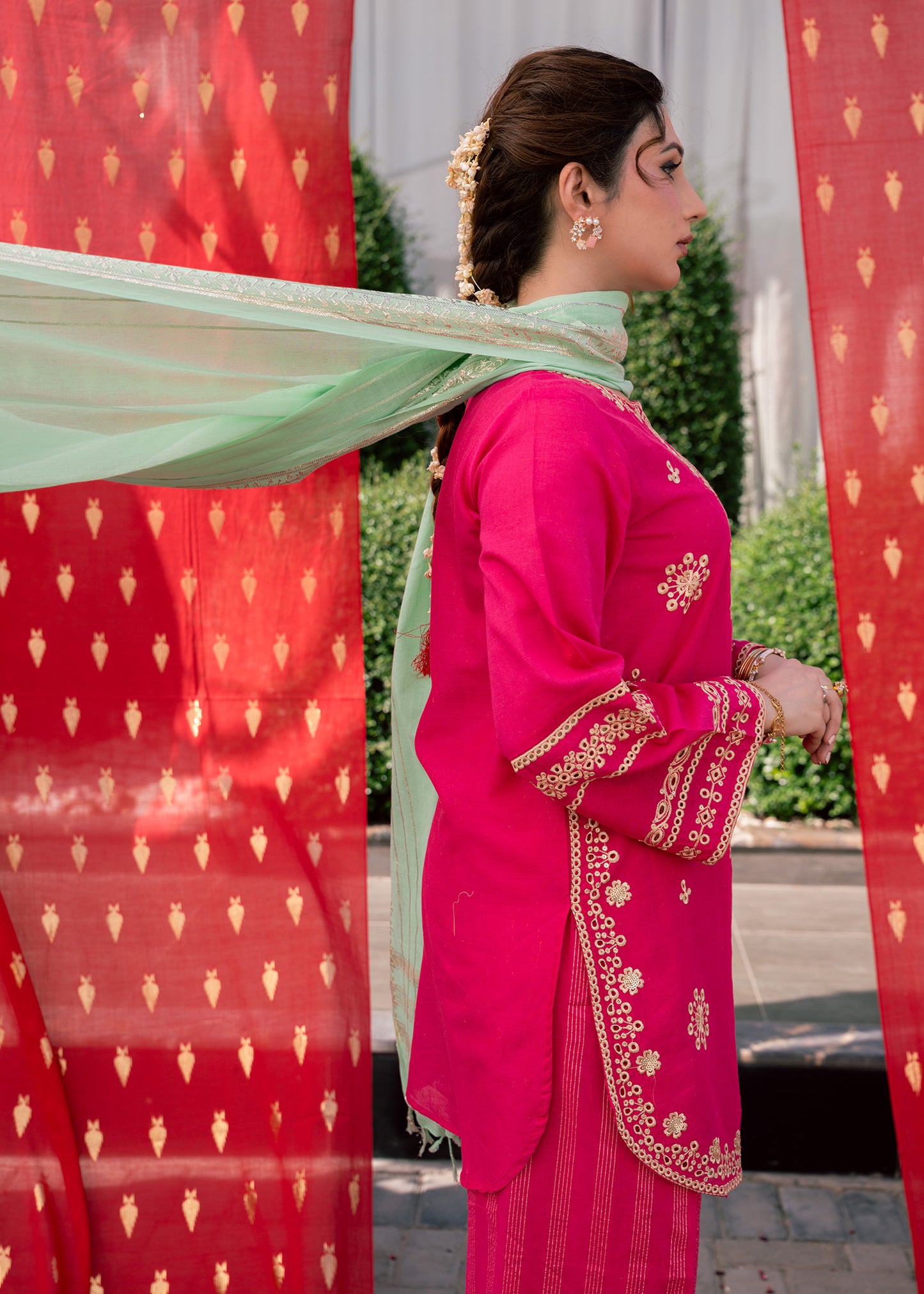 Rani Aura – Embroidered Premium Lawn Two-Piece