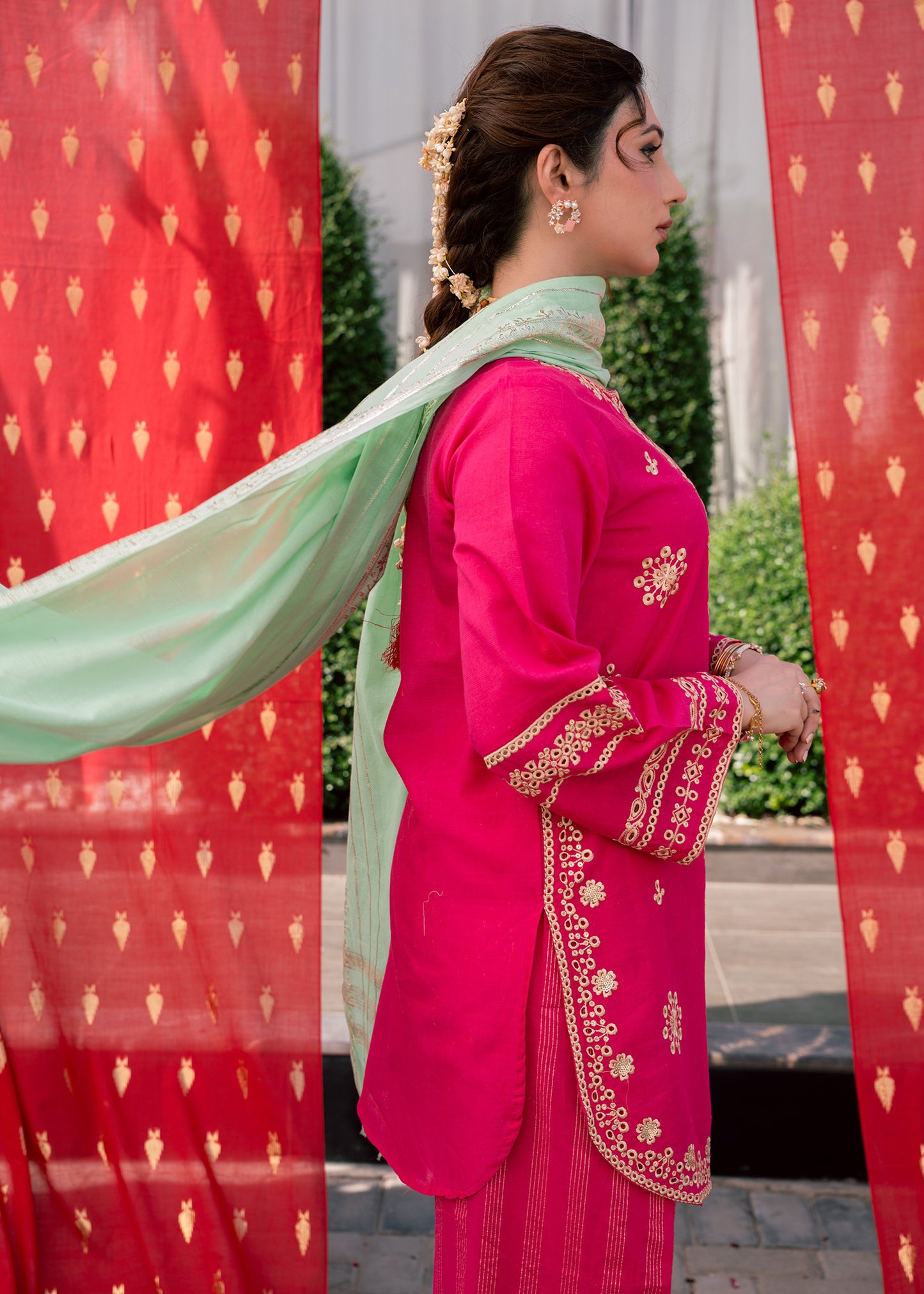 Rani Aura – Embroidered Premium Lawn Two-Piece