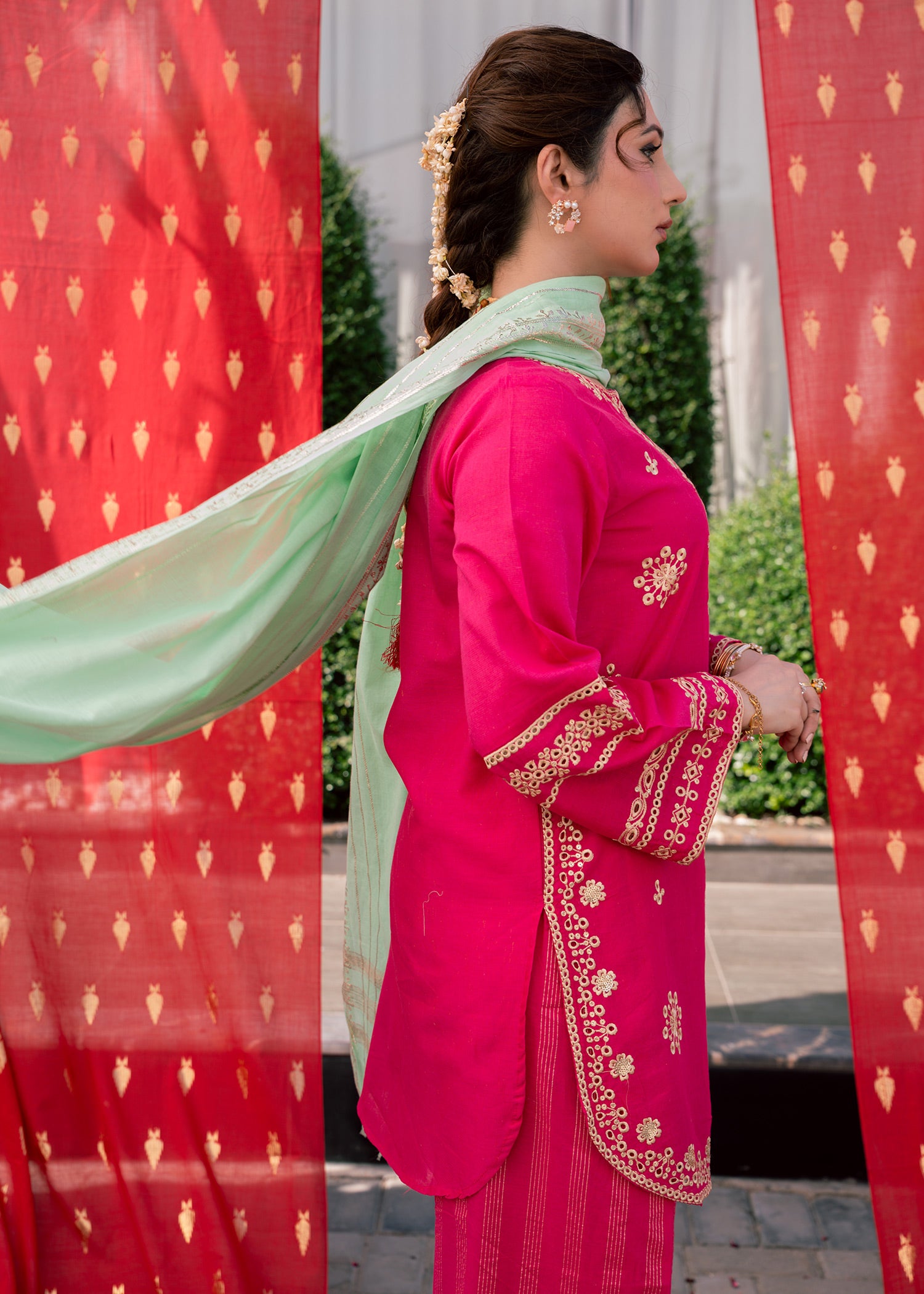 Rani Aura – Embroidered Premium Lawn Two-Piece