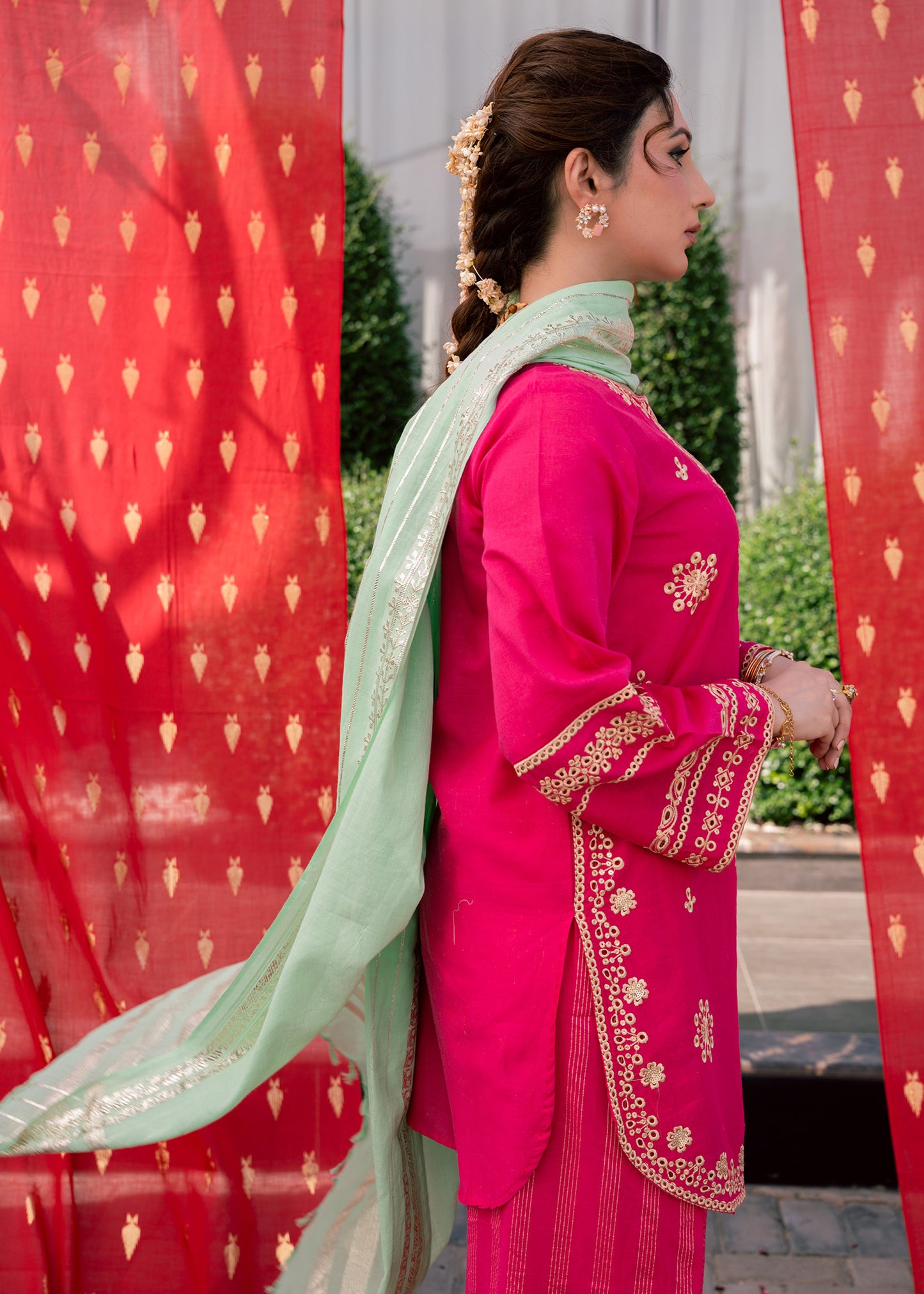 Rani Aura – Embroidered Premium Lawn Two-Piece