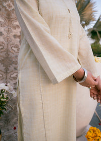 Ivory Zehra – Check Jacquard Two-Piece