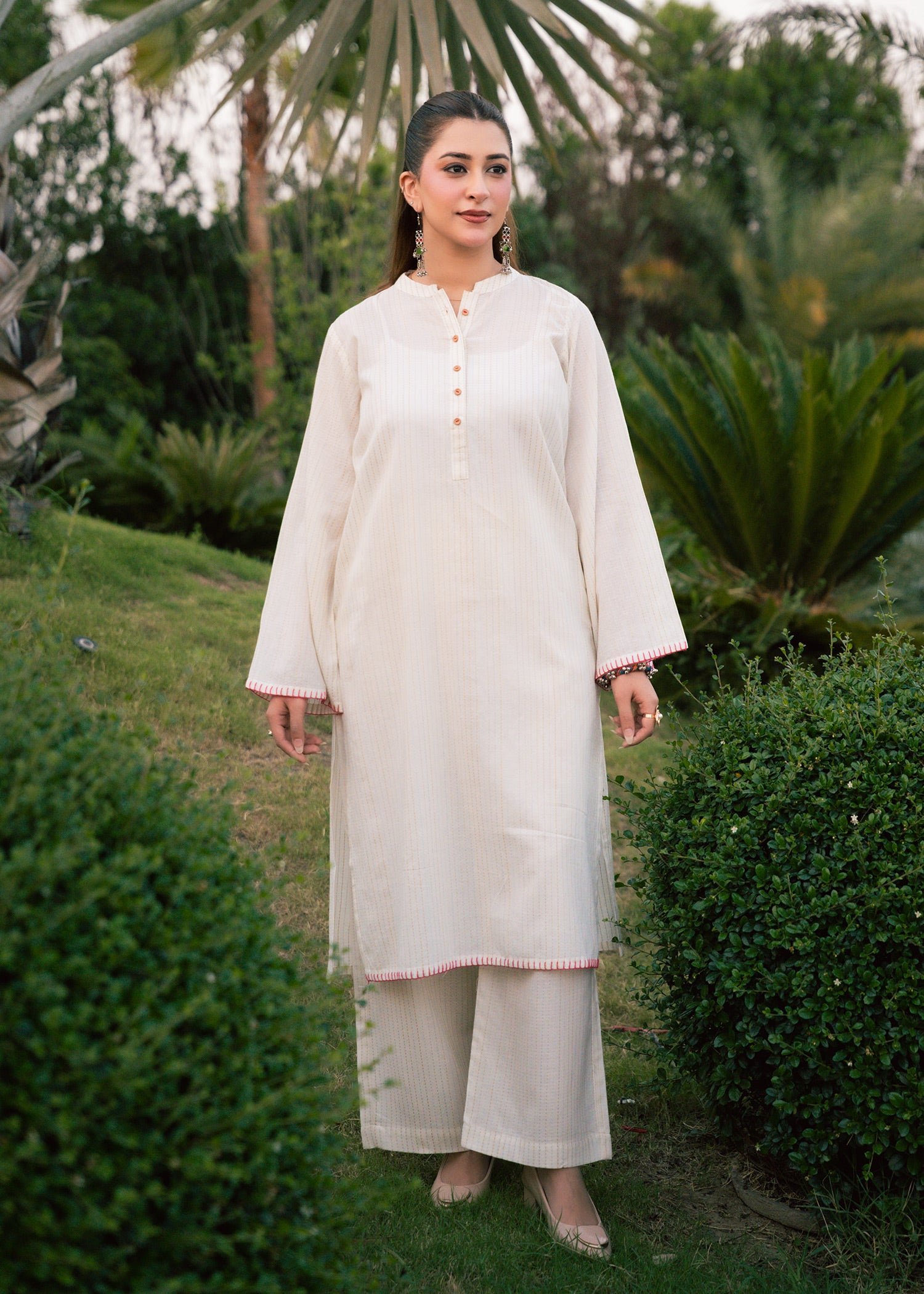 Ivory Grace – Textured Lawn Two-Piece