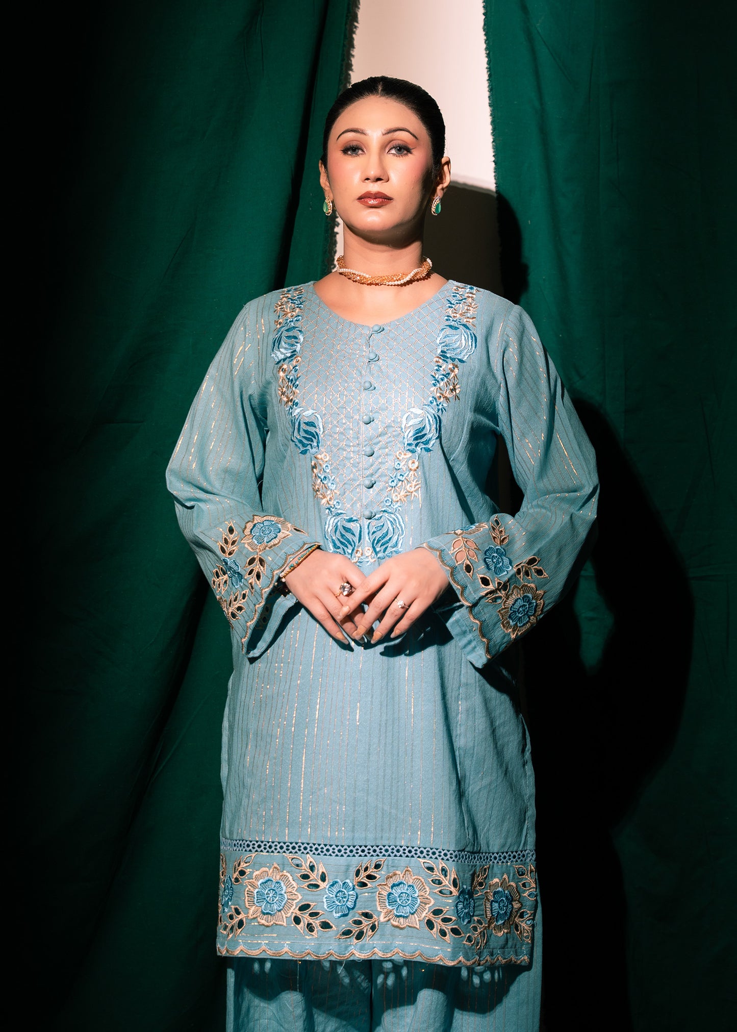 Aqua Zeenat – Embroidered Karandi Two-Piece