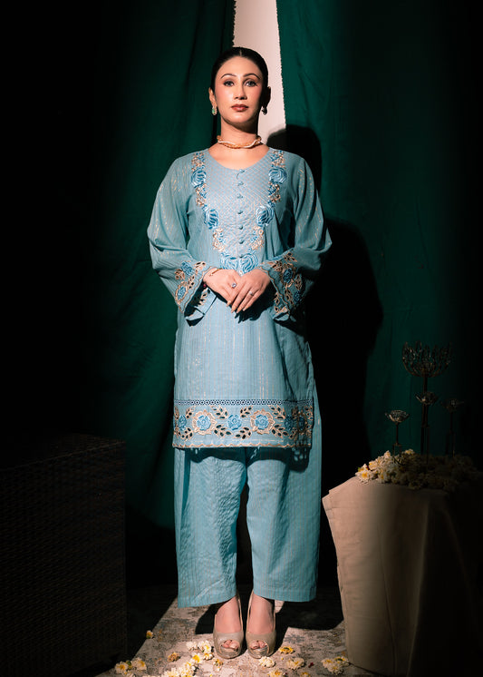 Aqua Zeenat – Embroidered Karandi Two-Piece