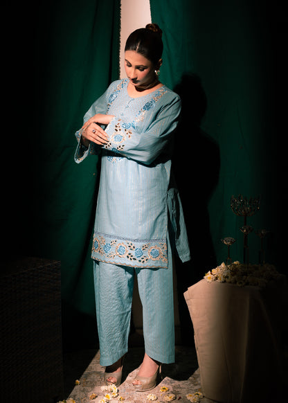 Aqua Zeenat – Embroidered Karandi Two-Piece