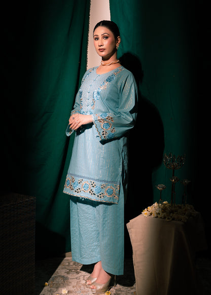 Aqua Zeenat – Embroidered Karandi Two-Piece