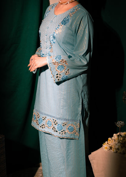Aqua Zeenat – Embroidered Karandi Two-Piece