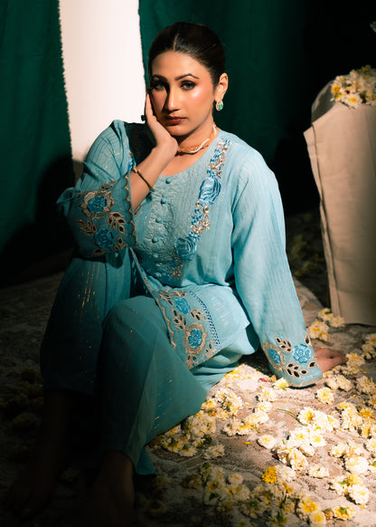 Aqua Zeenat – Embroidered Karandi Two-Piece