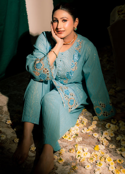 Aqua Zeenat – Embroidered Karandi Two-Piece