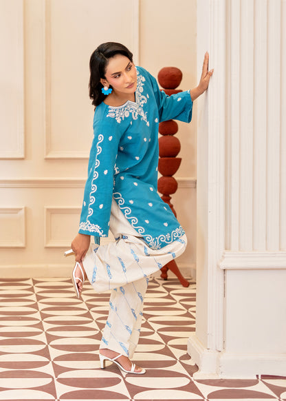 Azure Grace-Turquoise Blue