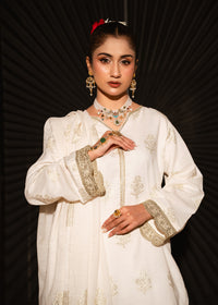 Mehr-e-Zar – Golden Jacquard Three-Piece