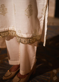 Mehr-e-Zar – Golden Jacquard Three-Piece