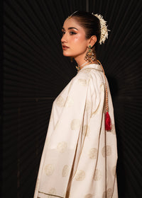 Noor-e-Zar – Luxury Jacquard Three-Piece