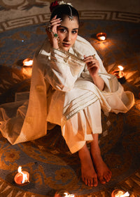 Noor-e-Zar – Luxury Jacquard Three-Piece