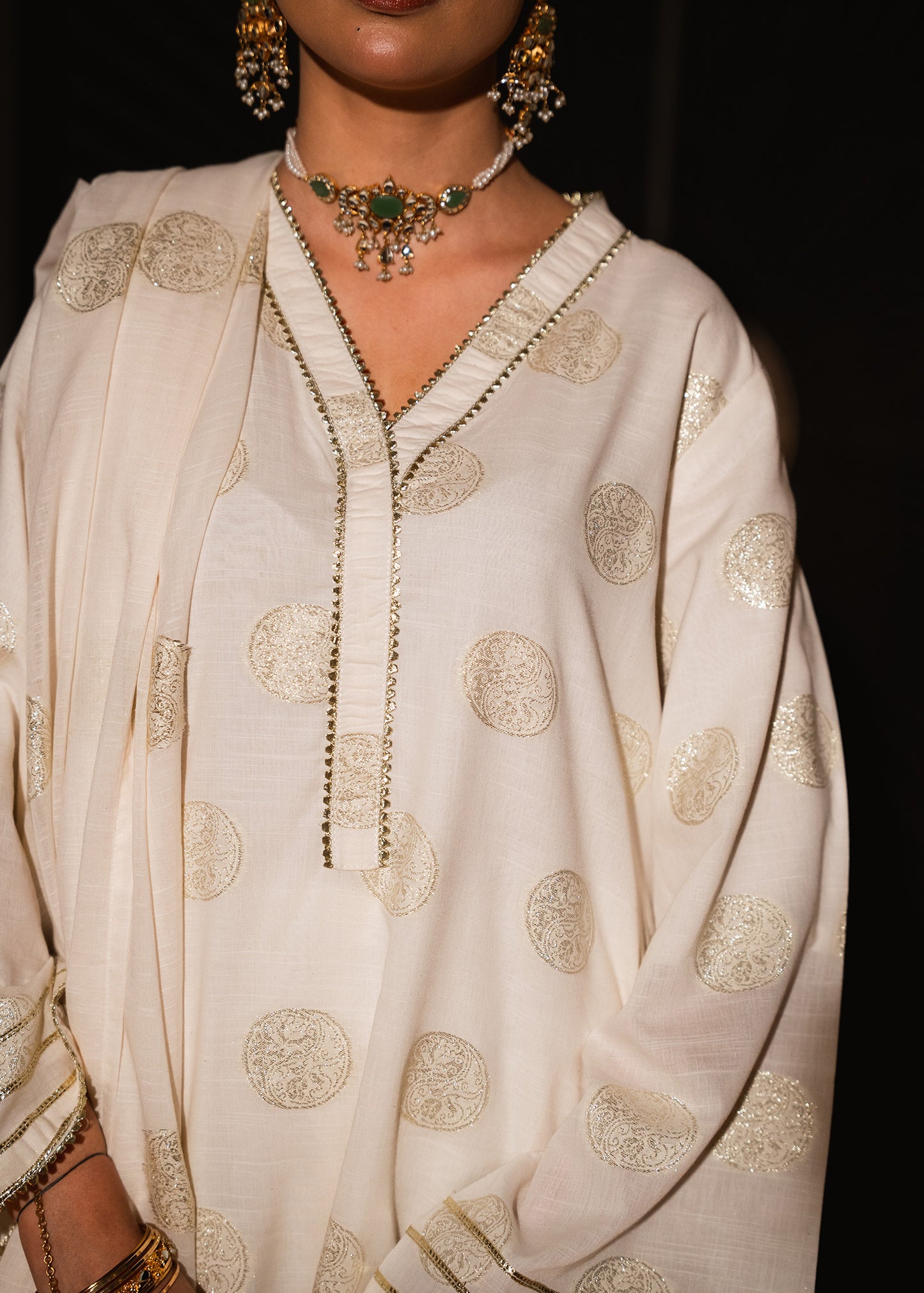 Noor-e-Zar – Luxury Jacquard Three-Piece