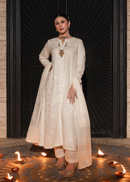 Noor-e-Silver – Regal Jacquard Three-Piece