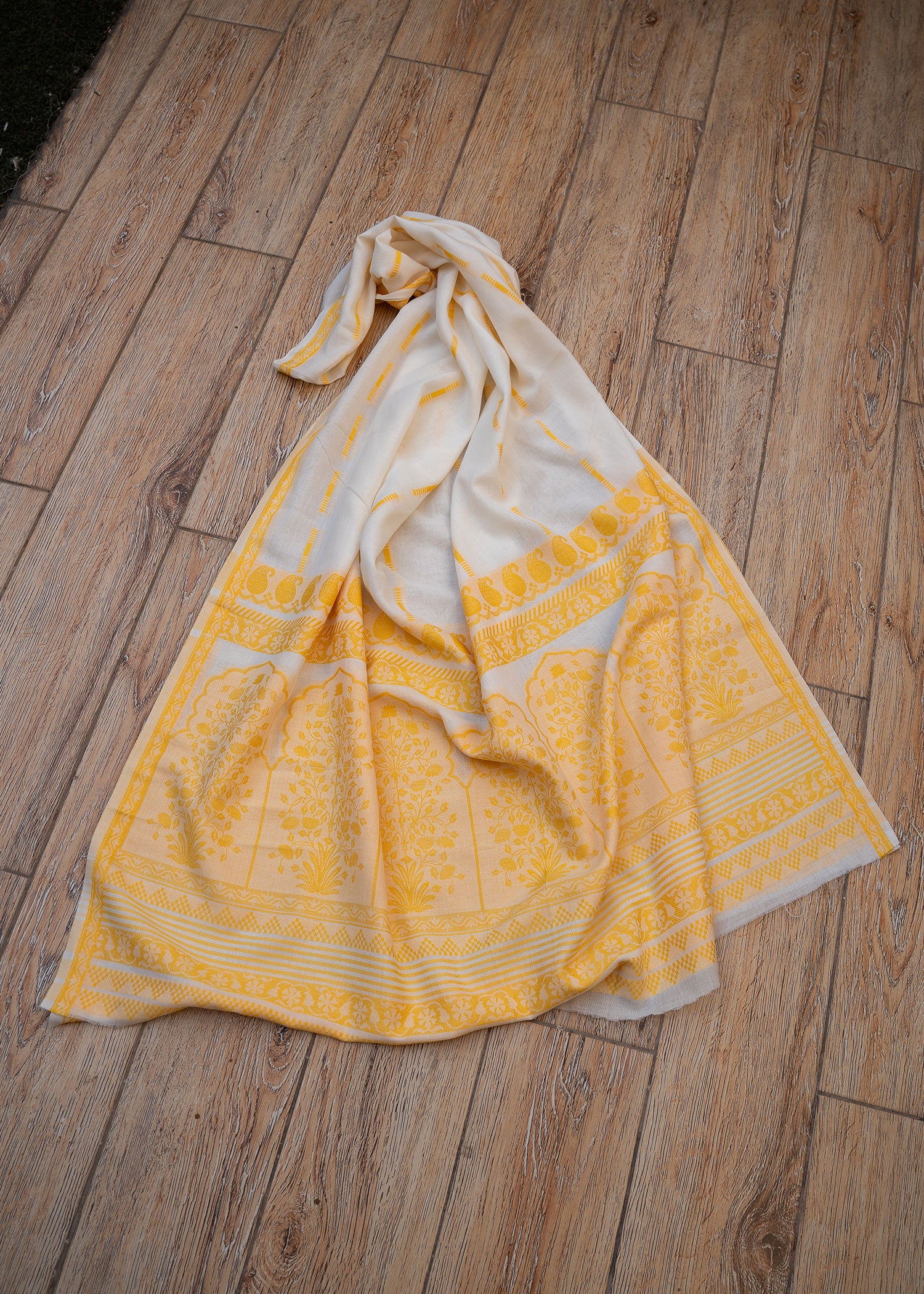 Ivory Shimmer Dupatta