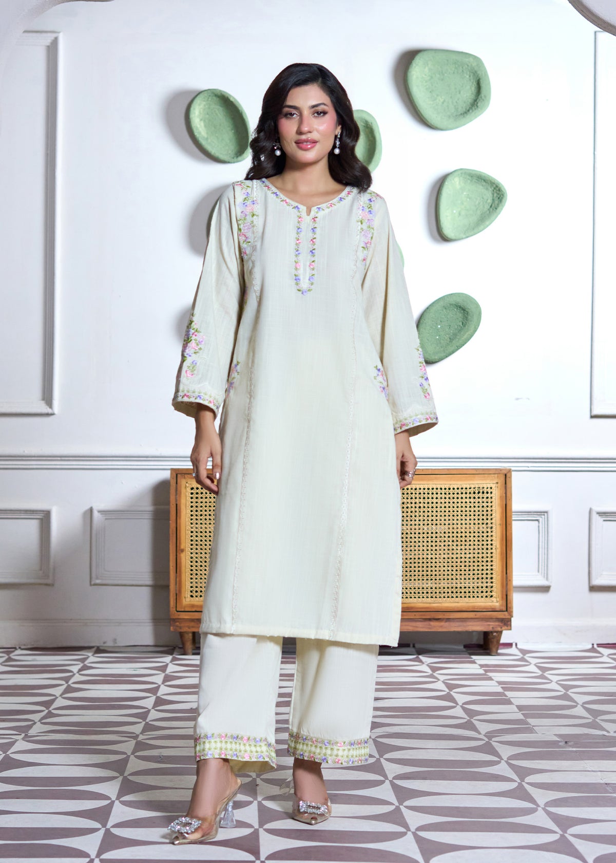 Fleuré Whisper-Off-White