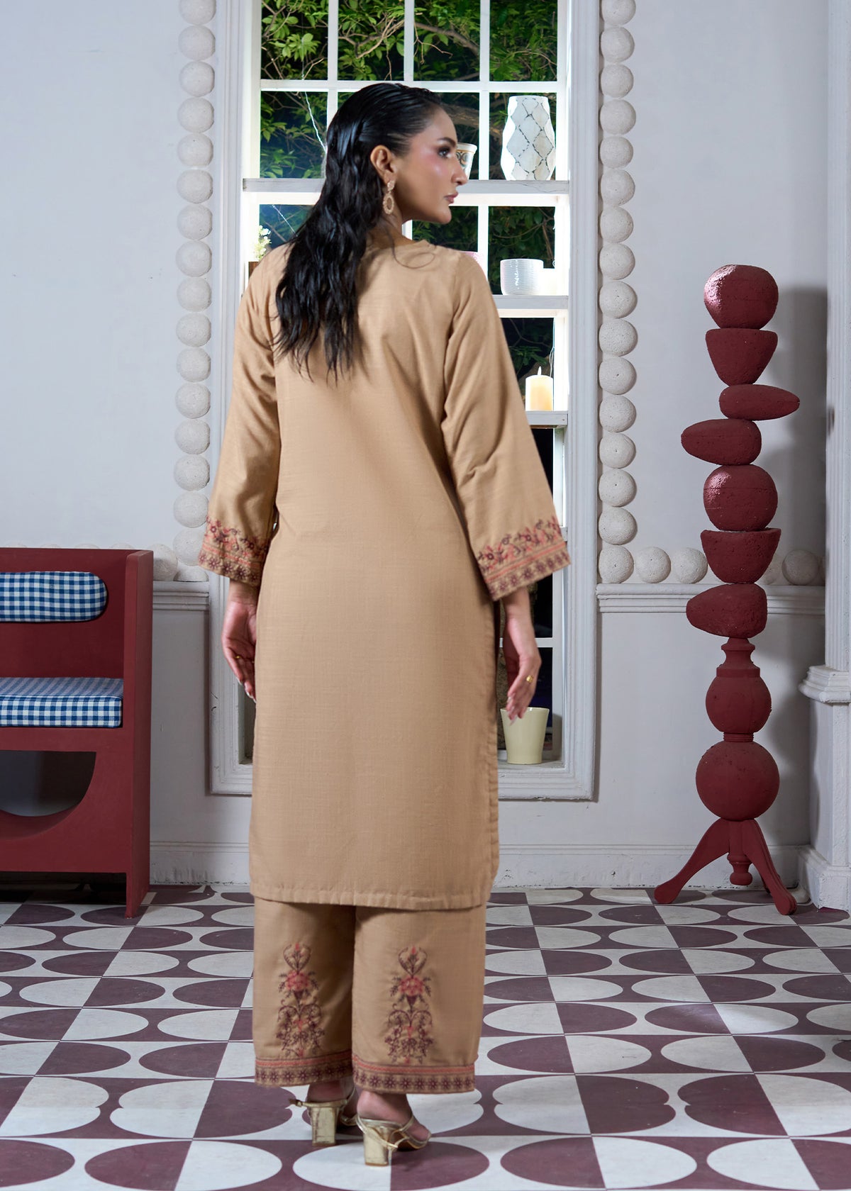 Antique Petale-Soft Beige